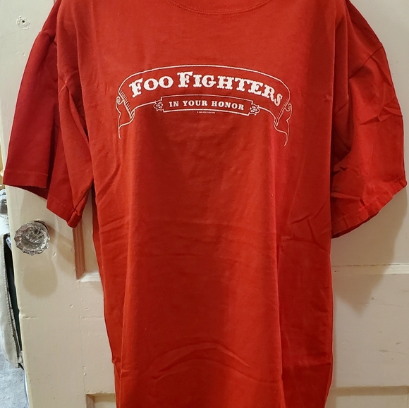 Vintage Foo Fighters 2005 tour t-shirt - Picture 2 of 9